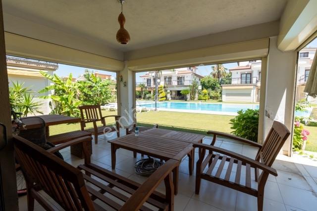 Kuşadası Turkuaz Villalarında Denize Yakın Fırsat Villa — fotoğraf 32