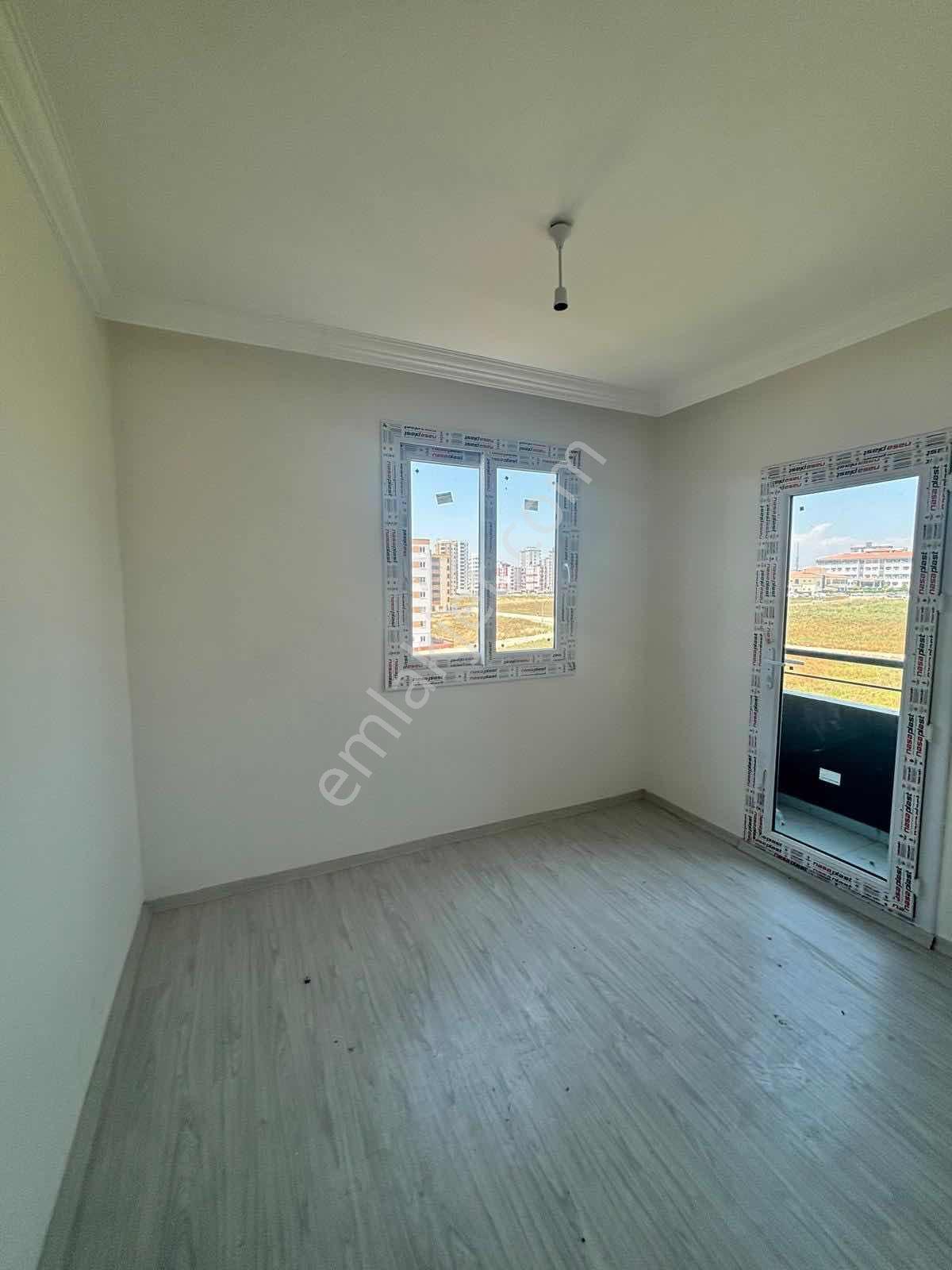 Zenbilci~bulvarın`da~3+1~k.mutfak~az~katlı~cam~balkonlu~site~içi — fotoğraf 15