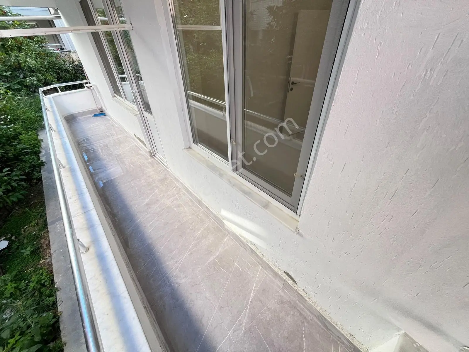 ▀güçten Altınkumda Denize Sadece 200m Bahçeli Ebeveynli 2+1daire — fotoğraf 21