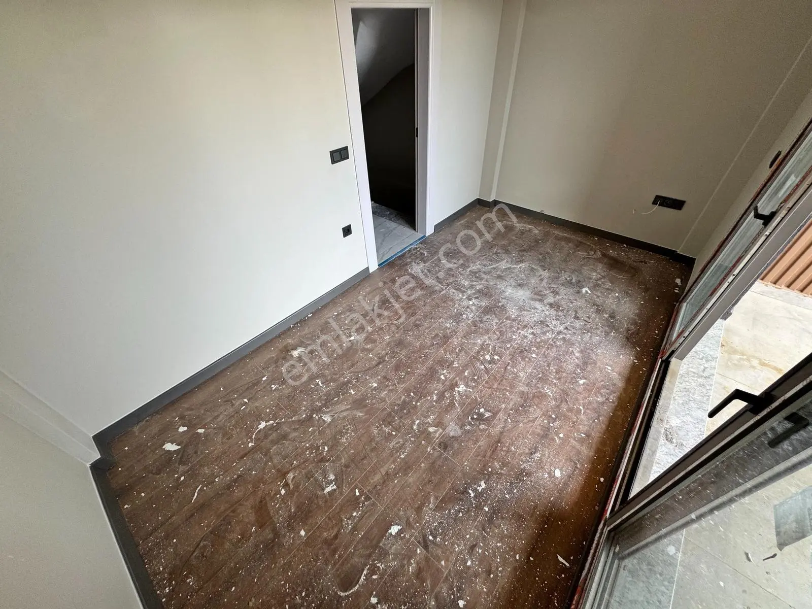 ▀güçten Altınolukta Geniş Bahçeli Dağ Manzaralı Teraslı 3+1villa — fotoğraf 16