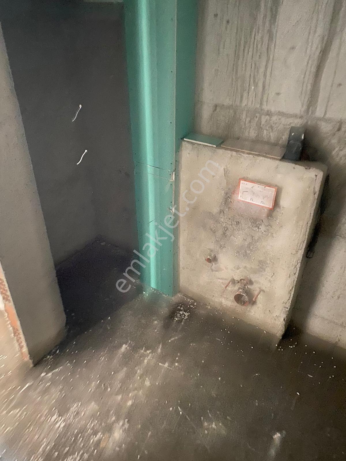 Güngören Merkez Mahallesı'nde Bıtme Aşamasında 2 + 1 — fotoğraf 24
