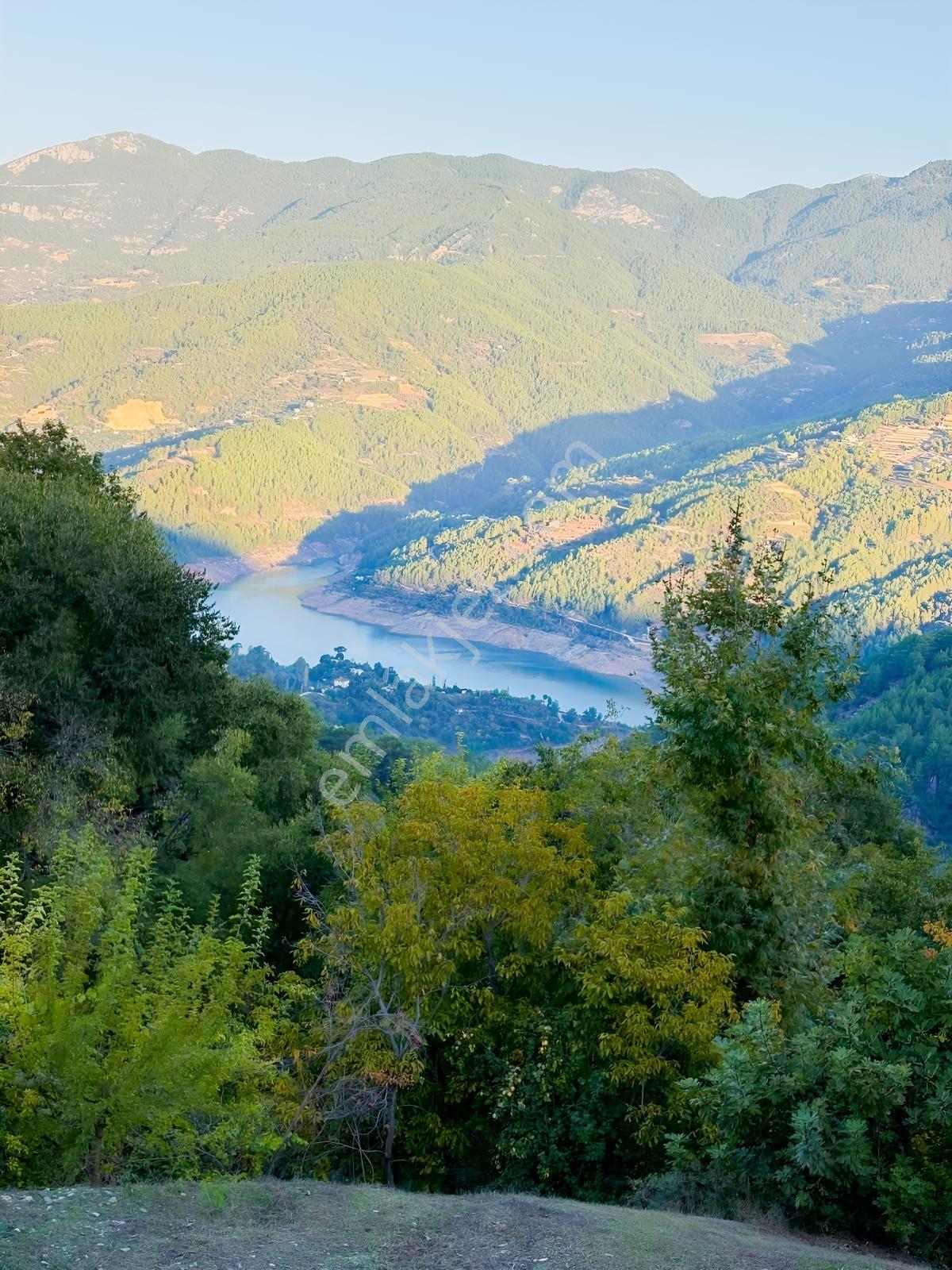 Alanya Dim Vadisinde Müstakil Göl Manzaralı Bahçeli Ev — fotoğraf 24
