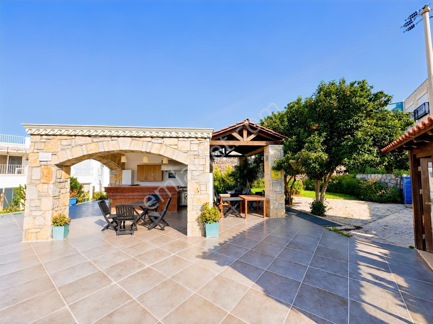 Lakeshore Golf Evlerinde Havuzlu Sitede Satılık 1+1 Daire — fotoğraf 15
