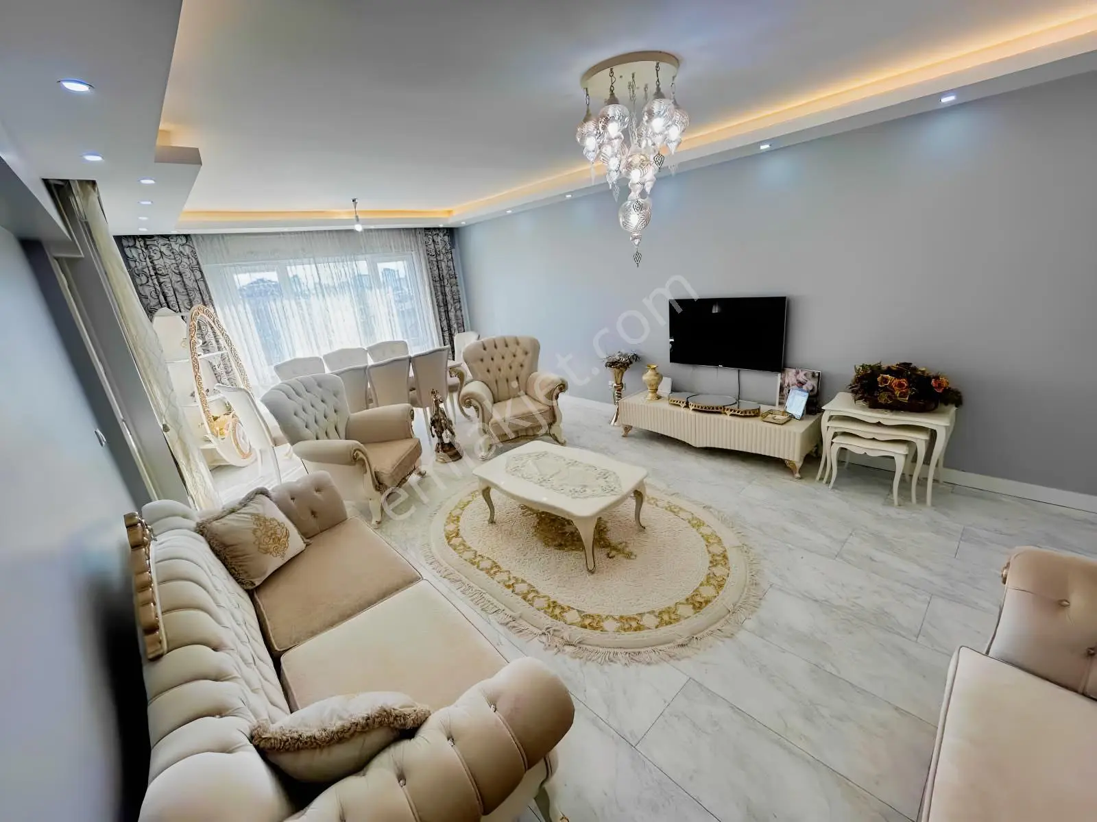 Teras Çekmeköy Sitesinde Süper Lüks 3+1 Satılık Daire — fotoğraf 2