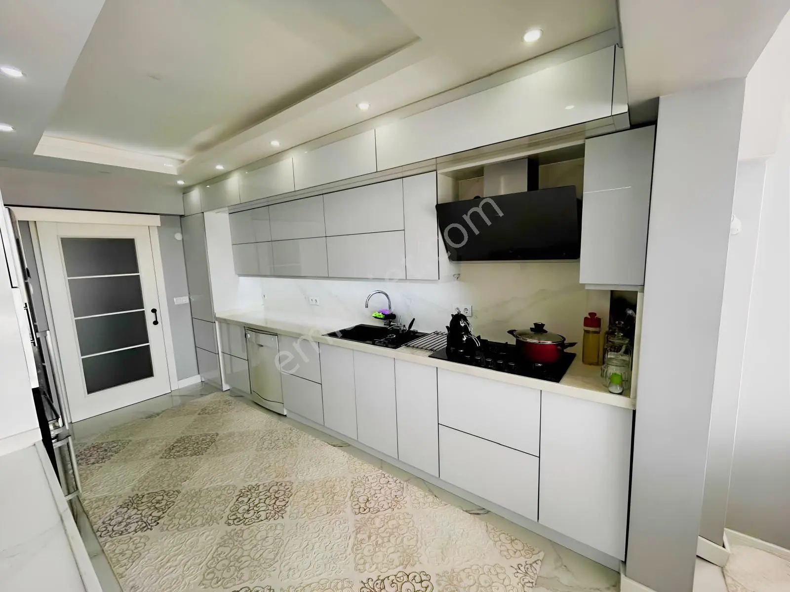 Teras Çekmeköy Sitesinde Süper Lüks 3+1 Satılık Daire — fotoğraf 25