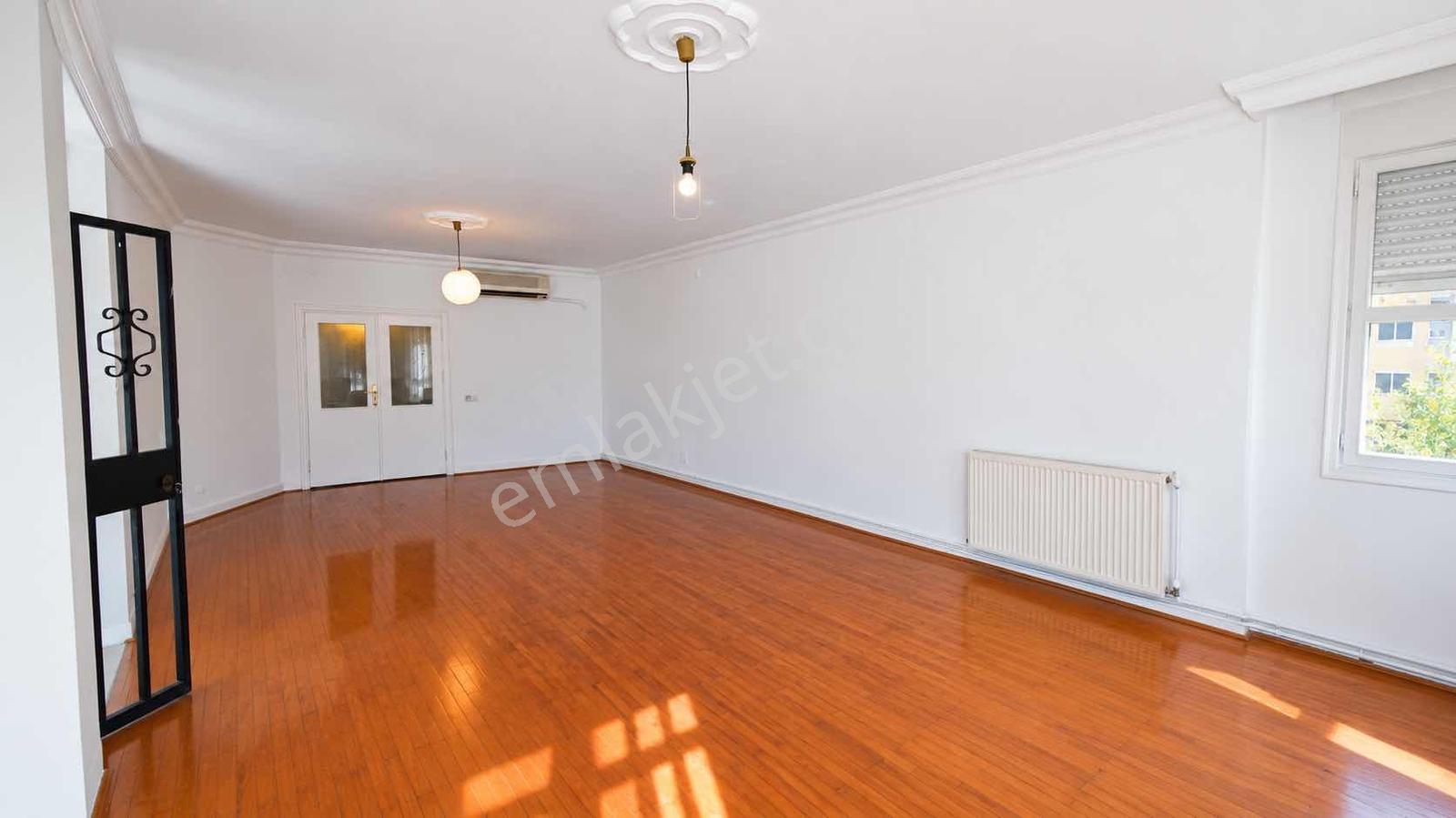 Çağlayanda Denize 150mt Mesafe Havuzlu Sitede 2+1 Geniş Satılık — fotoğraf 9