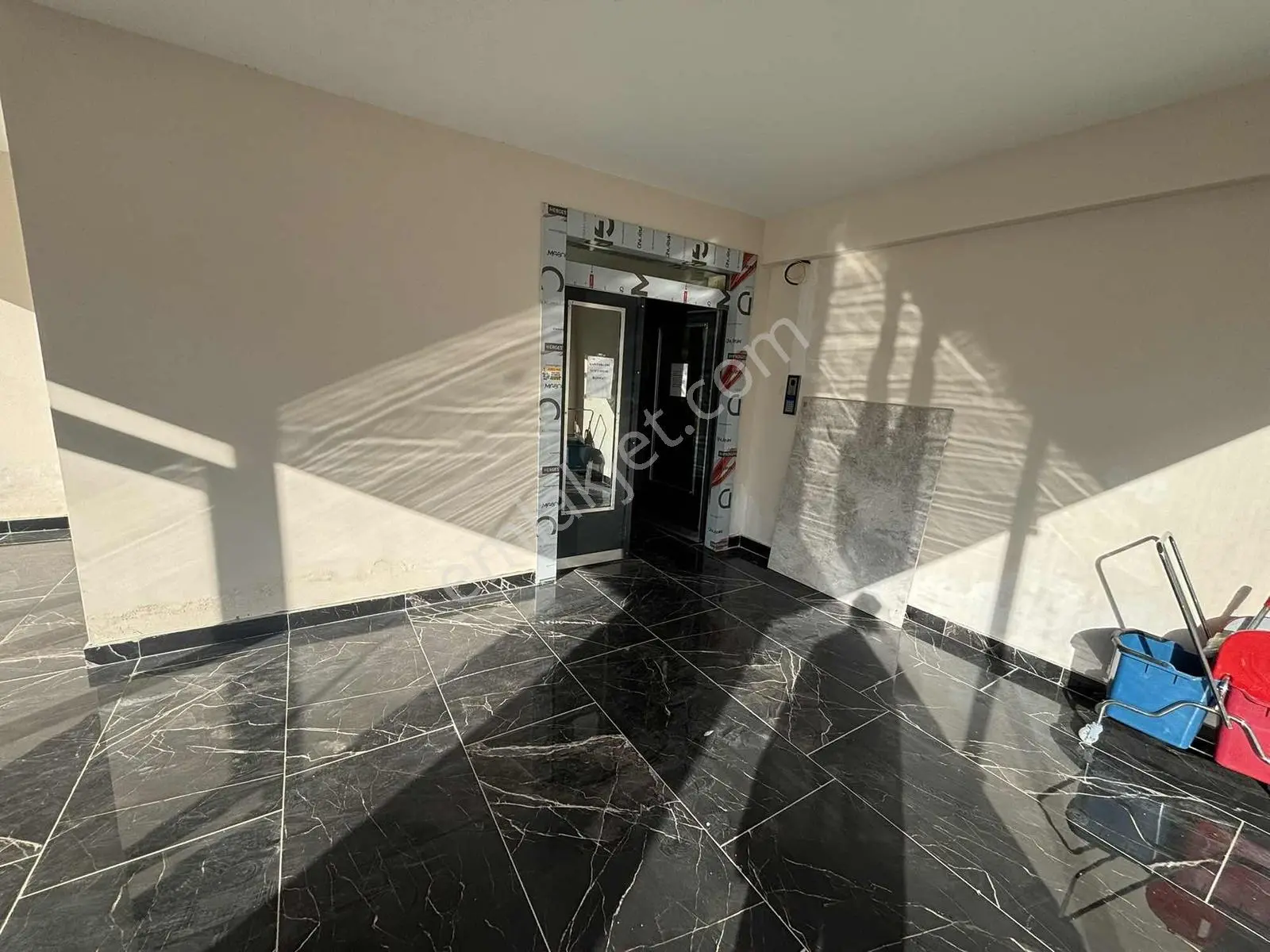 Next Metro Sitesi'nde 2. Kat Güney Cephe 2+1 | Metroya 1 Dk — fotoğraf 4