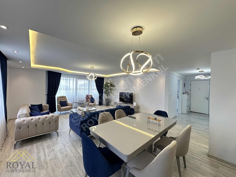 Trabzon Yalıncak'ta Deniz Manzaralı 4+1 Eşyalı Bahçe Katı — fotoğraf 13