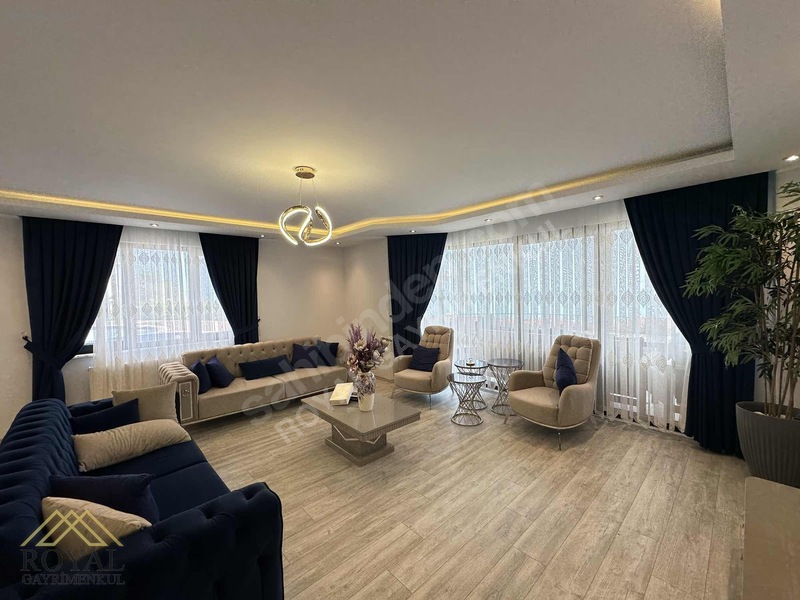 Trabzon Yalıncak'ta Deniz Manzaralı 4+1 Eşyalı Bahçe Katı — fotoğraf 15