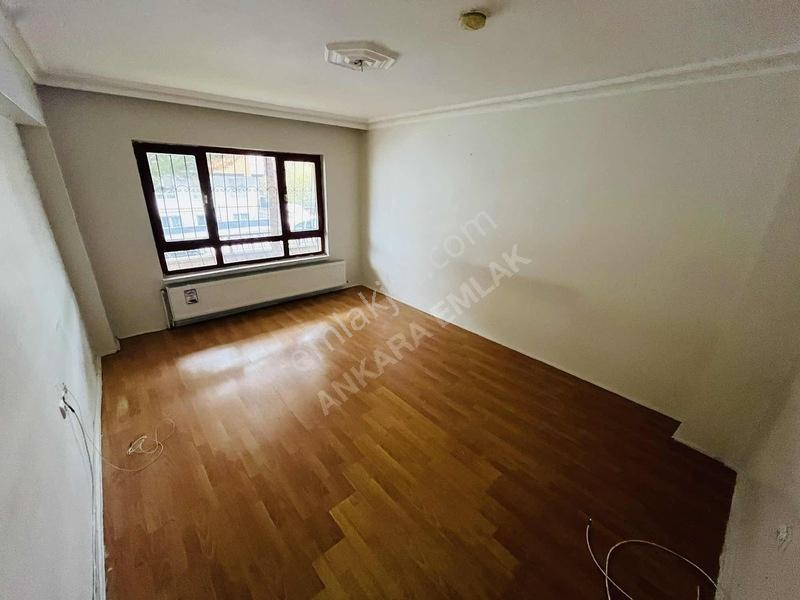 3+1 Kat Konumunda Yüksek Giriş Merkezi Konum Krediye Uygun — fotoğraf 21