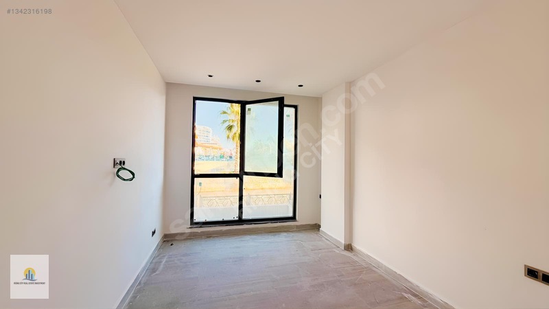 Küçüker Palazzo Residence De Satılık 1+1 Daire — fotoğraf 24