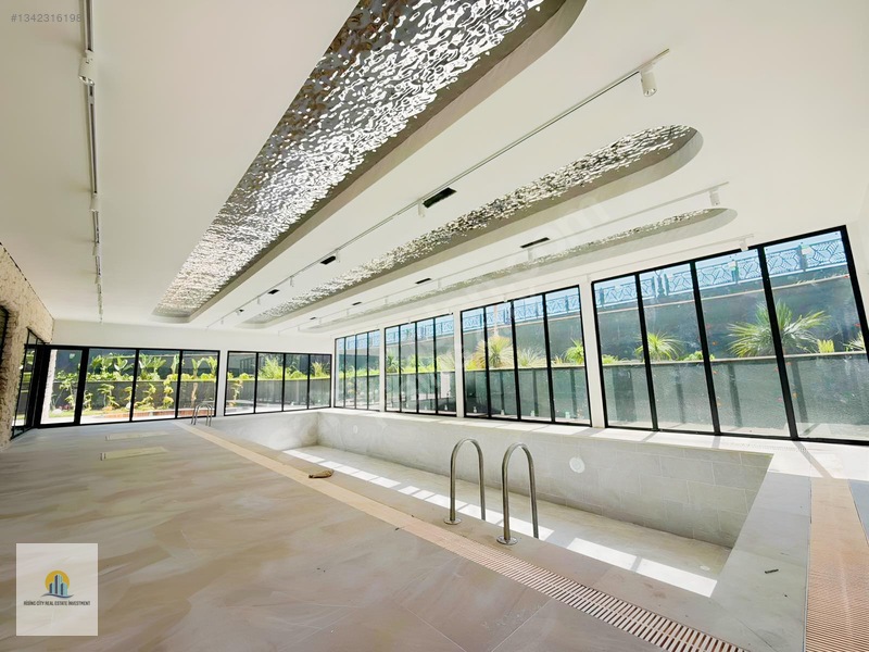 Küçüker Palazzo Residence De Satılık 1+1 Daire — fotoğraf 34