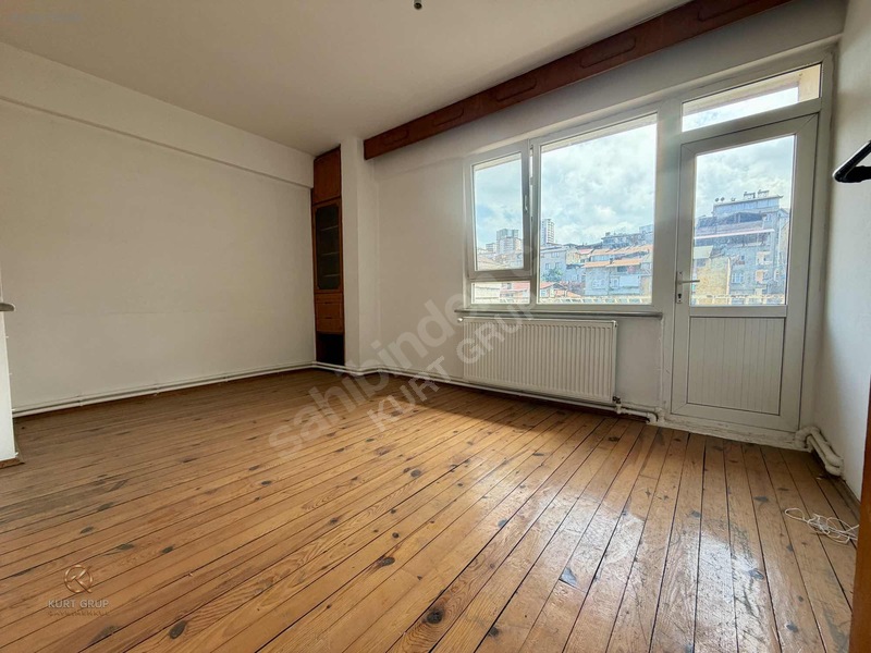 Dumlupınar Mahallesinde Kiralık Geniş 3+1 Daire — fotoğraf 11