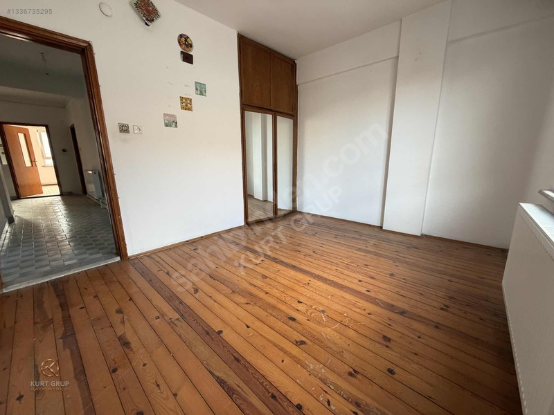 Dumlupınar Mahallesinde Kiralık Geniş 3+1 Daire — fotoğraf 28
