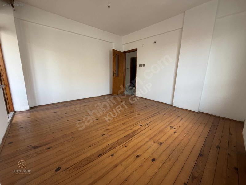 Dumlupınar Mahallesinde Kiralık Geniş 3+1 Daire — fotoğraf 31