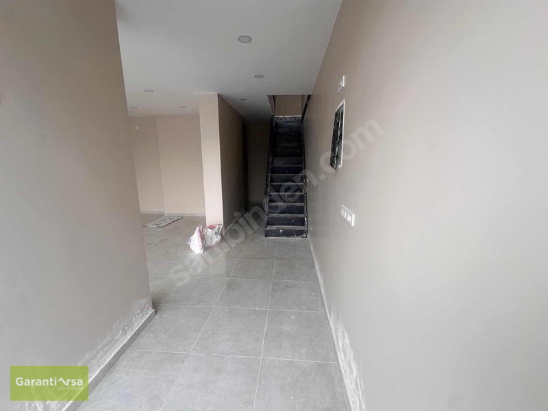 Hayatpark Site Altında Asma Katlı 110 Mt2 Dükkan — fotoğraf 4