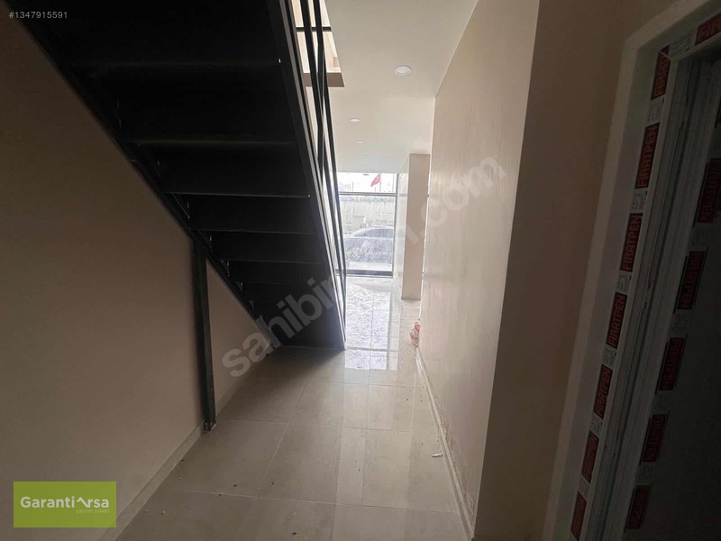 Hayatpark Site Altında Asma Katlı 110 Mt2 Dükkan — fotoğraf 5