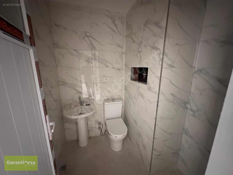 Hayatpark Site Altında Asma Katlı 110 Mt2 Dükkan — fotoğraf 6