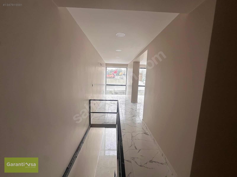 Hayatpark Site Altında Asma Katlı 110 Mt2 Dükkan — fotoğraf 7