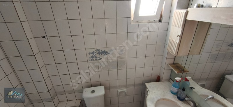 Tan Emlaktan Ara Kat Kiralık 3+1 Daire — fotoğraf 10