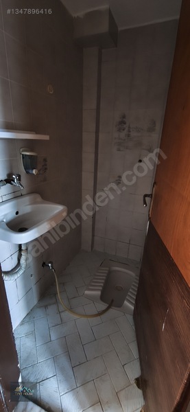 Tan Emlaktan Ara Kat Kiralık 3+1 Daire — fotoğraf 19