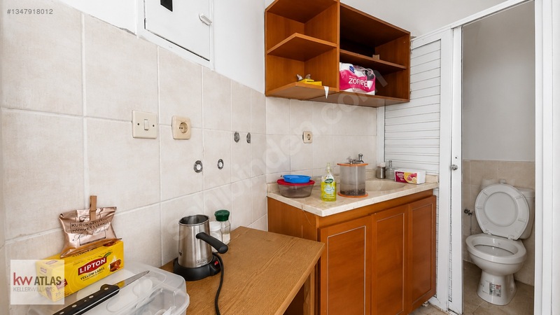 Kw Atlastan Güvenevlerde Dershane Sokağı Üzerinde Kiralık Dükkan — fotoğraf 6