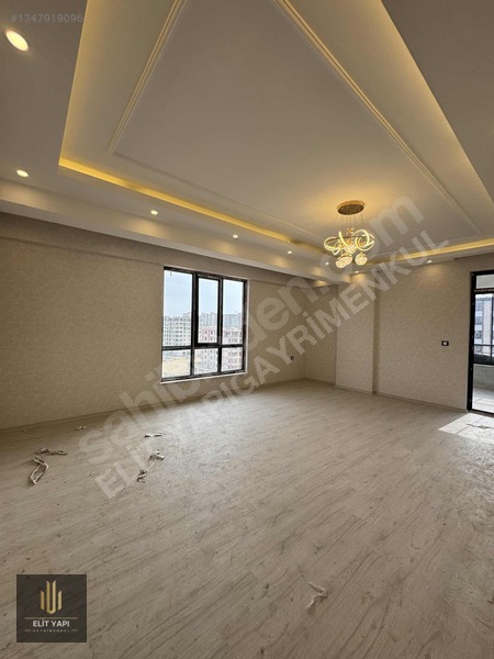 Göktürk Mah'de Muhteşem Konumuyla 3.5+1 Ultra Lüks Satılık Daire — fotoğraf 18
