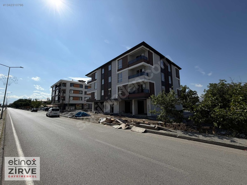 Ekinox Zirve / Kavakyolu Anacadde Üzeri 2+1 Fırsat Daire — fotoğraf 2