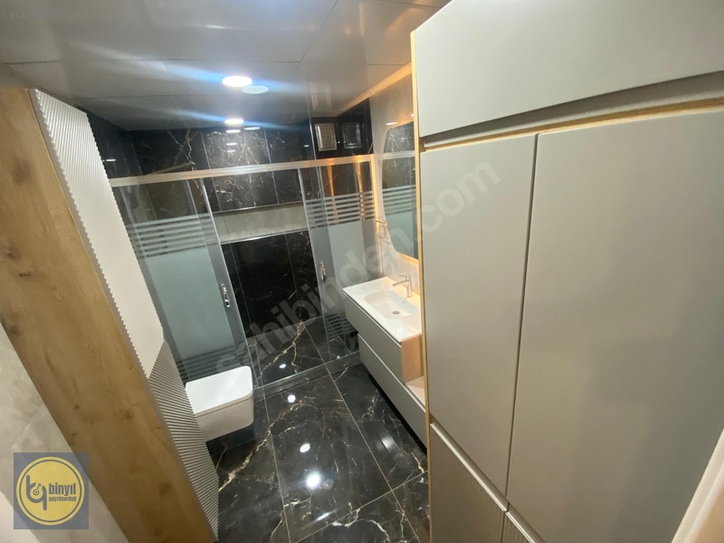 Binyıl Gayrimenkul'den Kombinada 3+1 Satılık Lüks Daire — fotoğraf 25