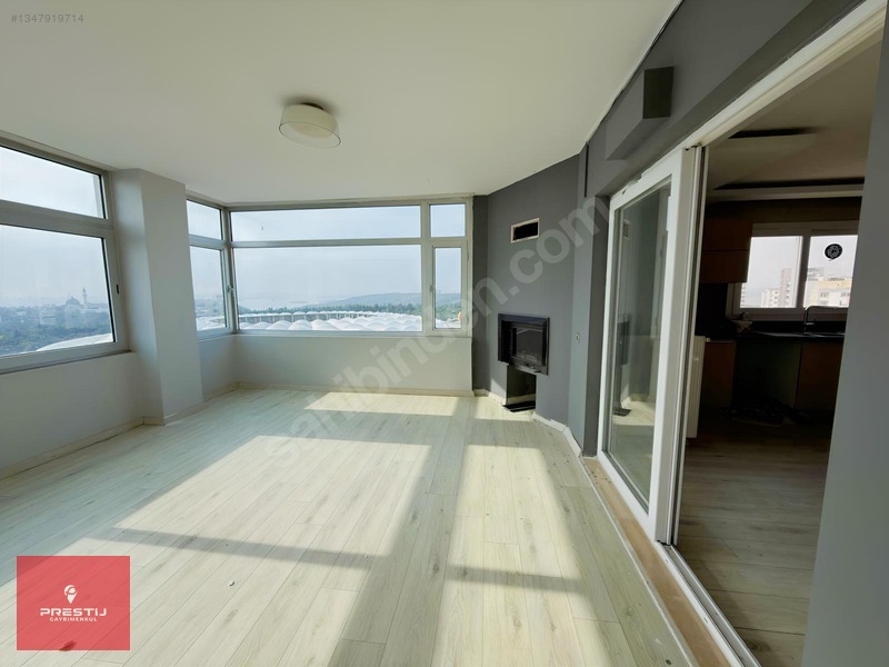 Prestij'den Bulvar Üstü Göl Manzaralı Kiralık 5+1 Dubleks — fotoğraf 8