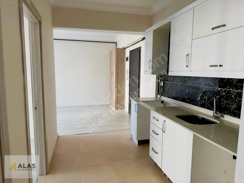 Beştepe'de Merkezi Konum Yönetimli Kiralık 2+1 Daire — fotoğraf 2