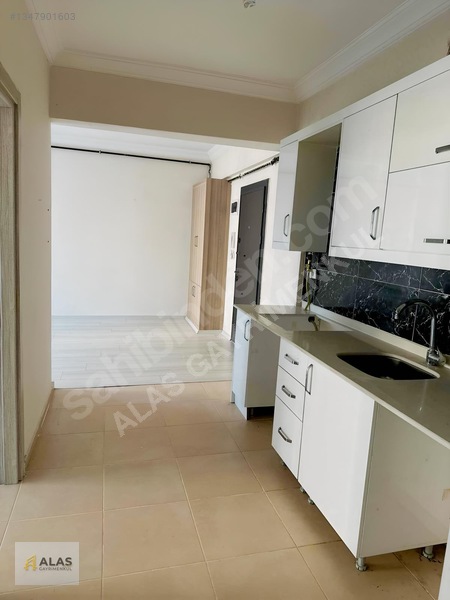 Beştepe'de Merkezi Konum Yönetimli Kiralık 2+1 Daire — fotoğraf 3