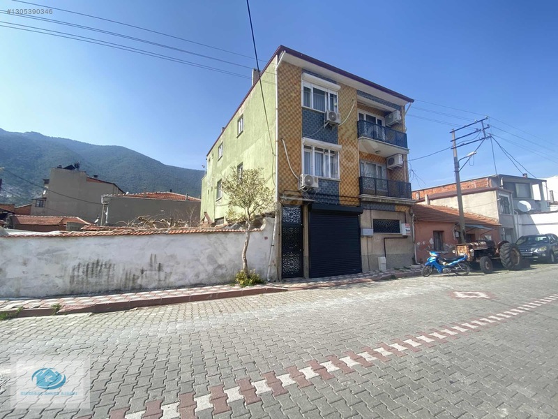 Sarıağa Mah. Satılık Dubleks Ev Ve Arsa
