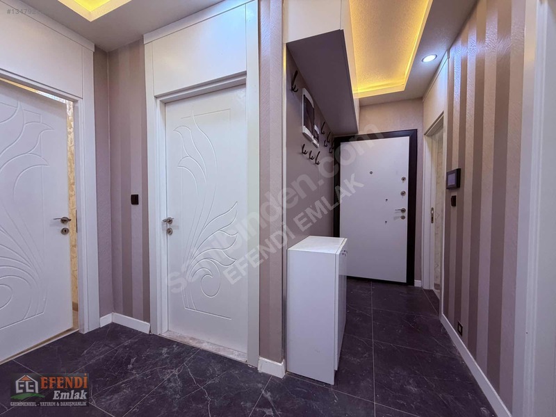Havuzlu Site İçinde 3+1 Yüksek Giriş Cam Balkonlu — fotoğraf 7
