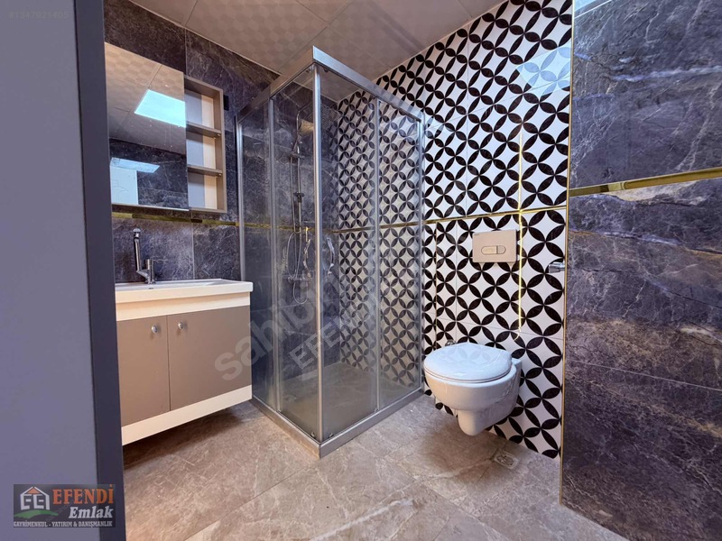 Havuzlu Site İçinde 3+1 Yüksek Giriş Cam Balkonlu — fotoğraf 28