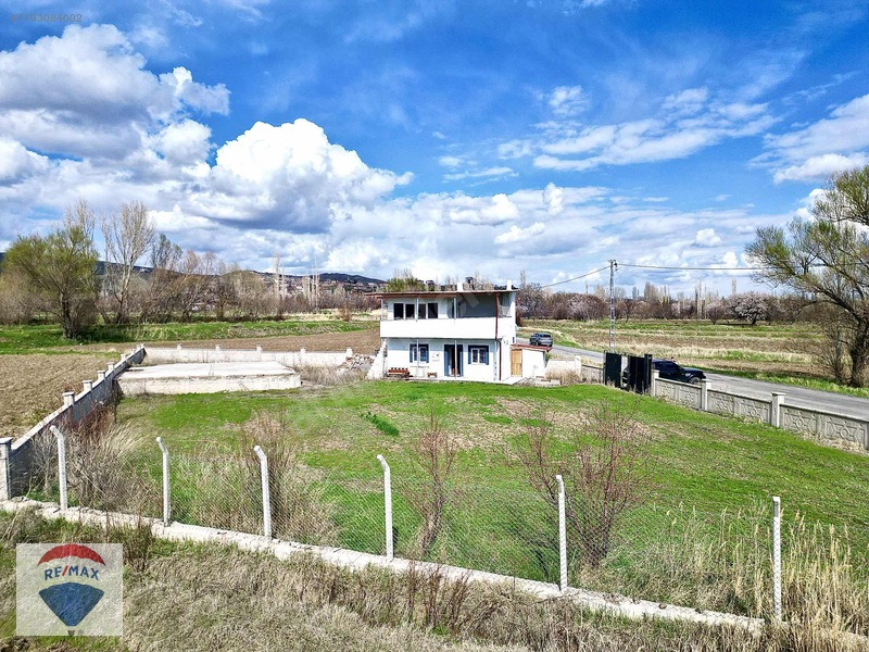 Realty World Güneşli Girişinde Satılık 2 Katlı Ev 1368 M2 Arsa — fotoğraf 5