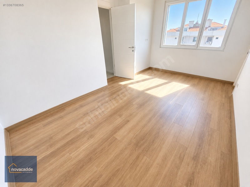 Erenköyde Merkezi Lokasyonda Sıfır Binada Geniş 75 M2 Net 2+1 — fotoğraf 18