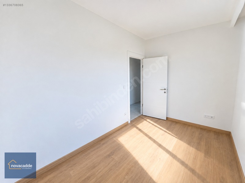 Erenköyde Merkezi Lokasyonda Sıfır Binada Geniş 75 M2 Net 2+1 — fotoğraf 19