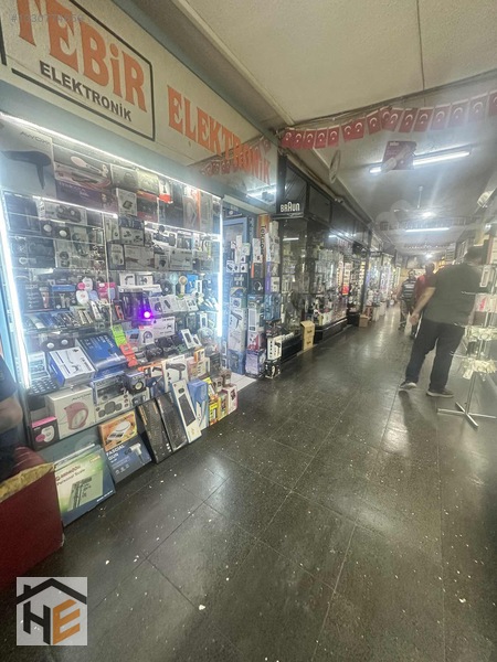 Söylemez Pasajında İşlek Katta İki Adet Yanyana Kiracılı Dükkan — fotoğraf 6