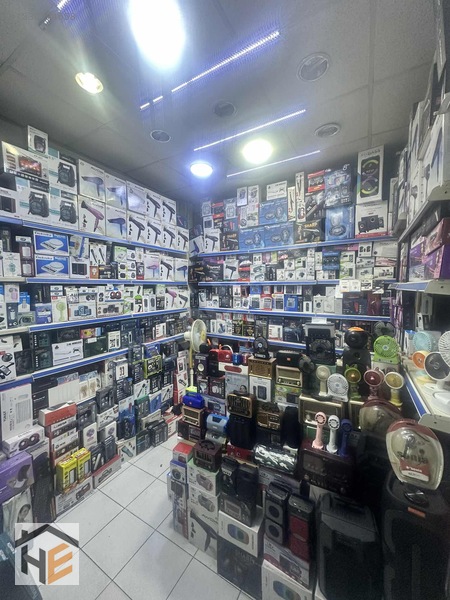 Söylemez Pasajında İşlek Katta İki Adet Yanyana Kiracılı Dükkan — fotoğraf 7