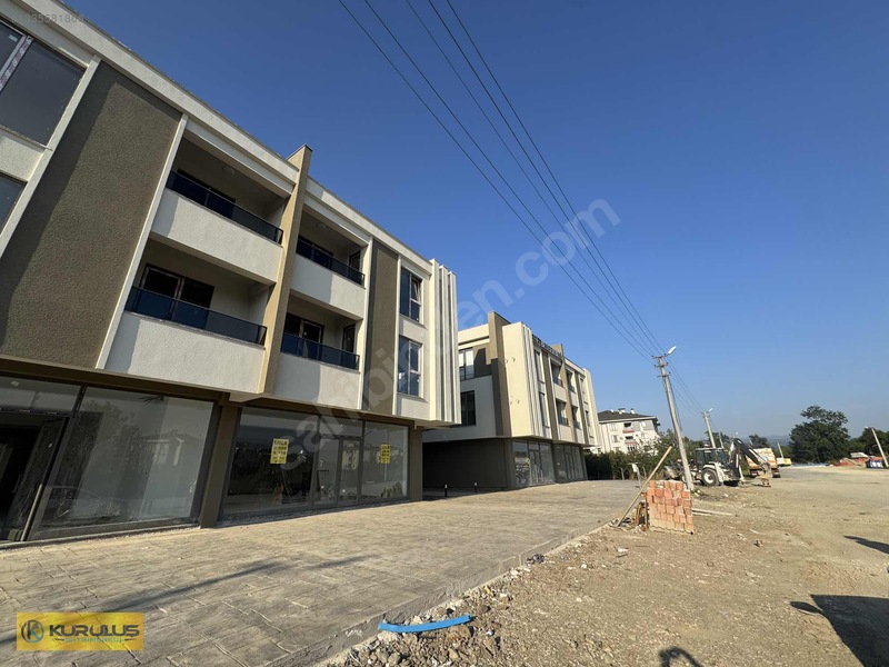 Beyciler Mahallesi Cadde Üstü Kiralık 3+1 Daire — fotoğraf 3