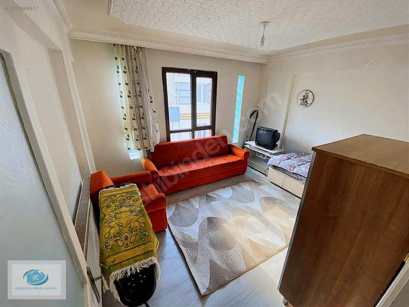 Yatırımlık Şaireşref Satılık 2+1 Kiracasız Kalmayak Daire — fotoğraf 3