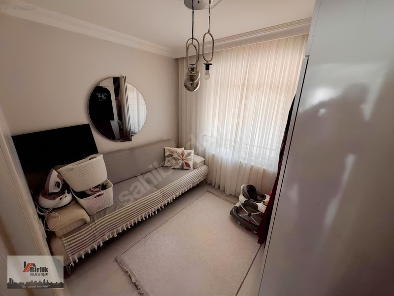 Birlik Emlak'tan Merkezi Konumda 3+1 Kiralık Daire — fotoğraf 3