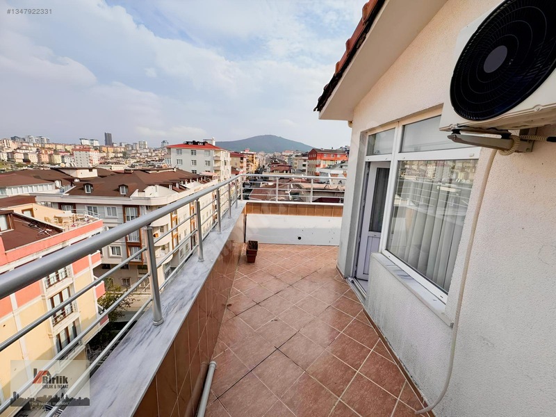 Birlik Emlak'tan Merkezi Konumda 3+1 Kiralık Daire — fotoğraf 15