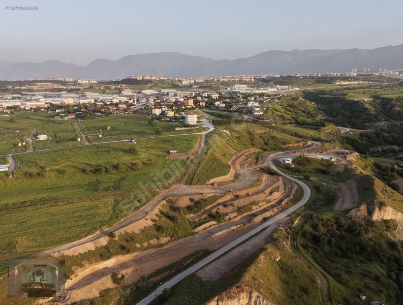 Şato Emlak'tan Satılık Hacıeyüplü Mah. B+3 Kat % 35 439 M2 Arsa — fotoğraf 4