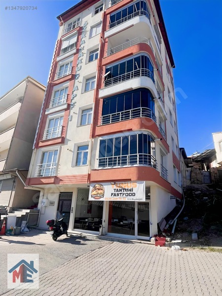 Ulukışla Merkez Satılık 3+1 Kaloriferli Daire — fotoğraf 2