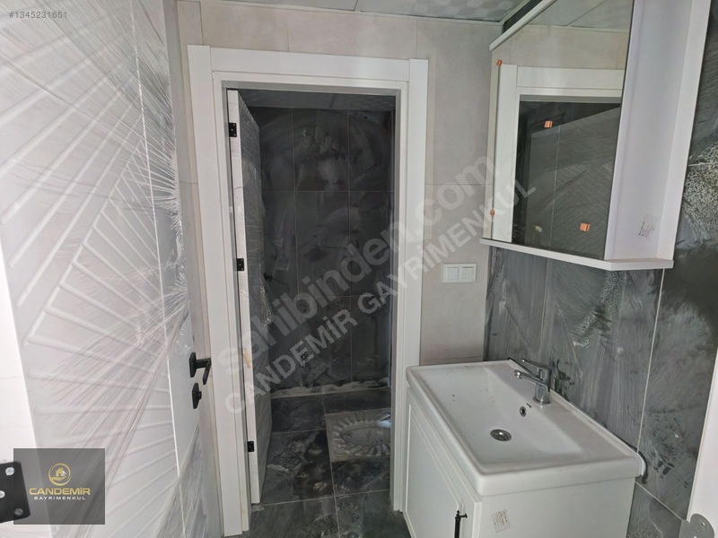 Malatya Caddesinde Merkezi Lokasyonda Kiralık 3+1 Arakat Daire — fotoğraf 12