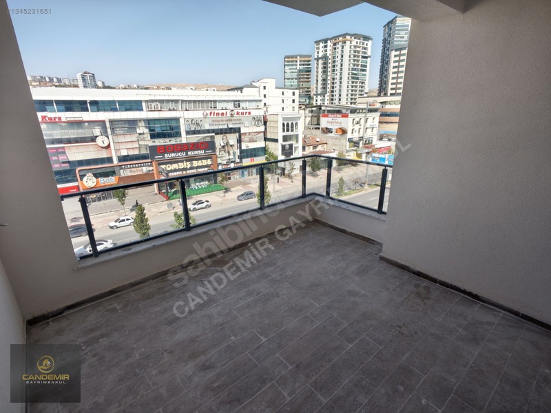 Malatya Caddesinde Merkezi Lokasyonda Kiralık 3+1 Arakat Daire — fotoğraf 17