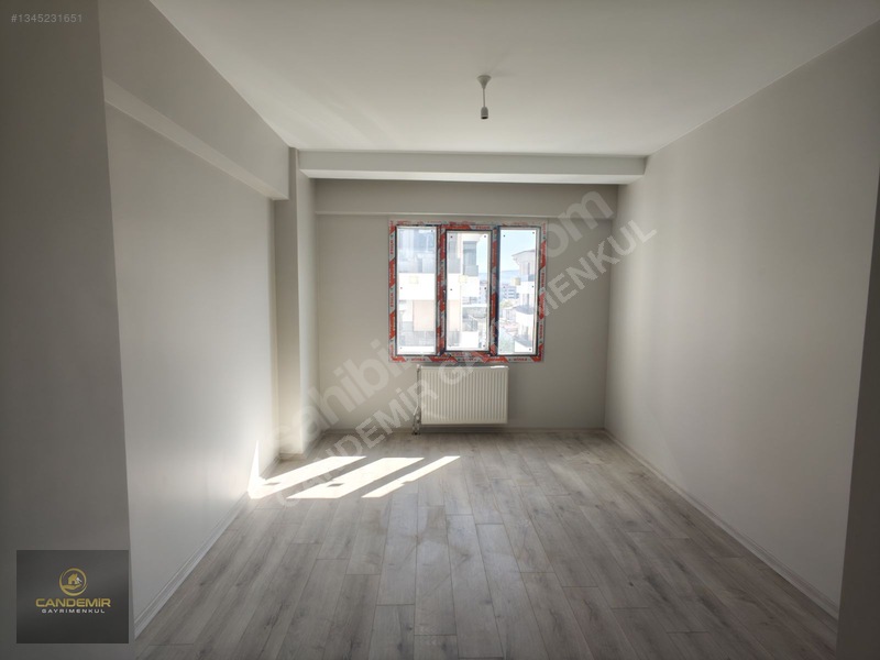 Malatya Caddesinde Merkezi Lokasyonda Kiralık 3+1 Arakat Daire — fotoğraf 21