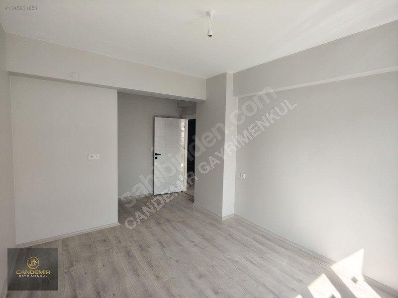 Malatya Caddesinde Merkezi Lokasyonda Kiralık 3+1 Arakat Daire — fotoğraf 22